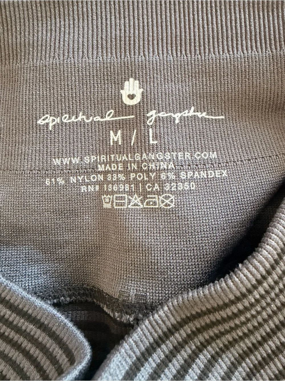 Spiritual Gangster Leggings M/L